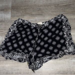 Lg black and white shorts